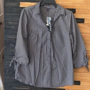 Unique Spectrum Women’s Button Down Shirt Size L Stripe Roll Tab Sleeve Top D-3